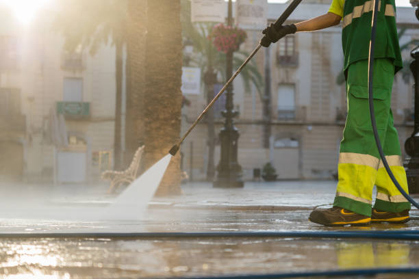 Animal Enclosure Cleaning